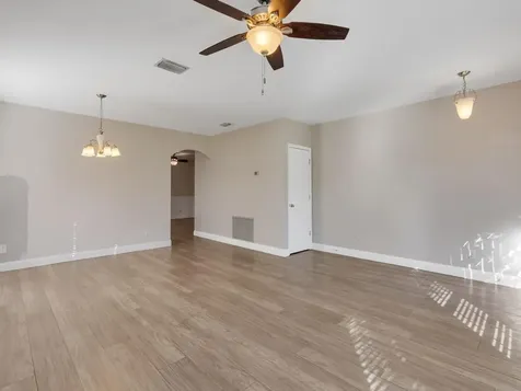 8095 Westfield Circle Vero Beach FL 32966