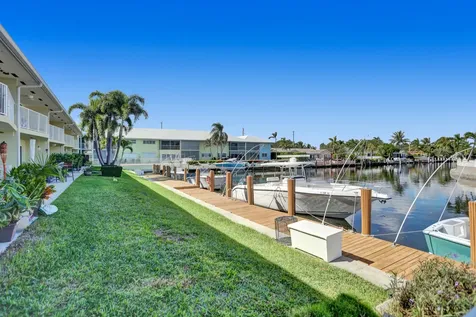 2311 Ne 36th Street Lighthouse Point FL 33064
