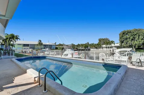 2311 Ne 36th Street Lighthouse Point FL 33064
