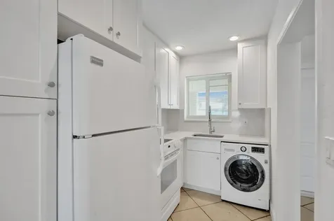 2311 Ne 36th Street Lighthouse Point FL 33064