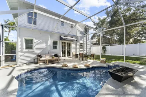 516 Sw Camden Avenue Stuart FL 34994