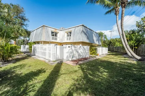 141 E Riverside Drive Jupiter FL 33469