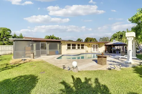 10868 Larch Court Palm Beach Gardens FL 33418