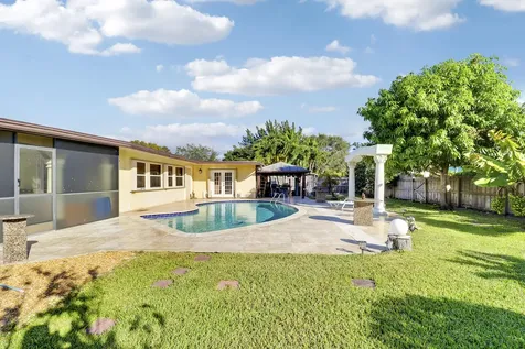 10868 Larch Court Palm Beach Gardens FL 33418
