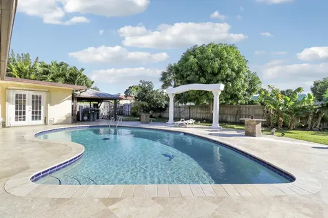 10868 Larch Court Palm Beach Gardens FL 33418