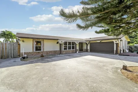 10868 Larch Court Palm Beach Gardens FL 33418