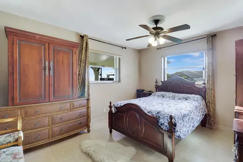 10868 Larch Court Palm Beach Gardens FL 33418