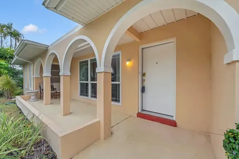 1371 Se San Souci Lane Port Saint Lucie FL 34952