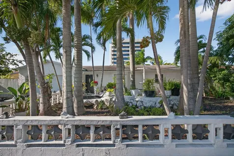 225 S Sequoia Drive West Palm Beach FL 33409