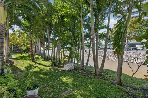 225 S Sequoia Drive West Palm Beach FL 33409