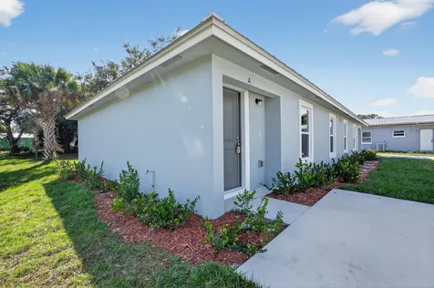 1115 F Avenue Fort Pierce FL 34950