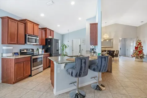 8083 Westfield Circle Vero Beach FL 32966