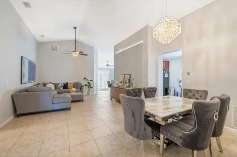 8083 Westfield Circle Vero Beach FL 32966
