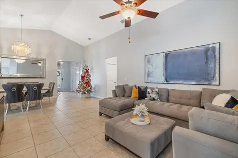 8083 Westfield Circle Vero Beach FL 32966