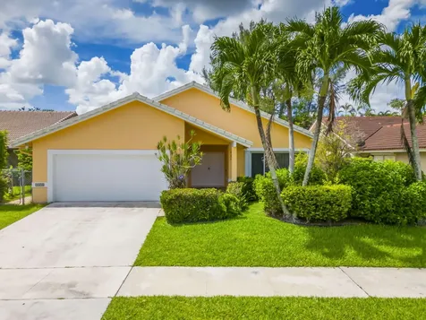7572 Silver Woods Court Boca Raton FL 33433