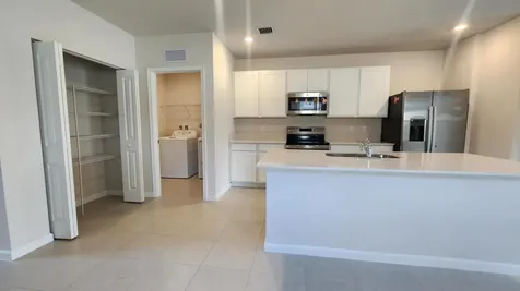 799 Carlyle Way Fort Pierce FL 34947