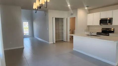 799 Carlyle Way Fort Pierce FL 34947