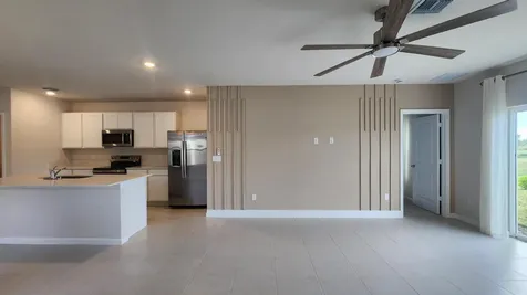 799 Carlyle Way Fort Pierce FL 34947