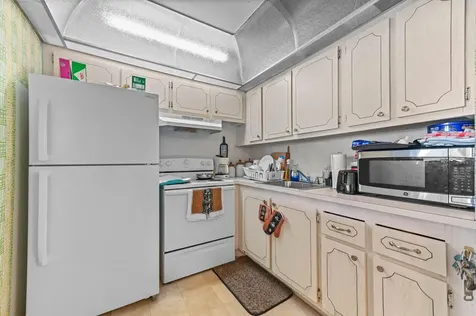 279 Mansfield G Boca Raton FL 33434