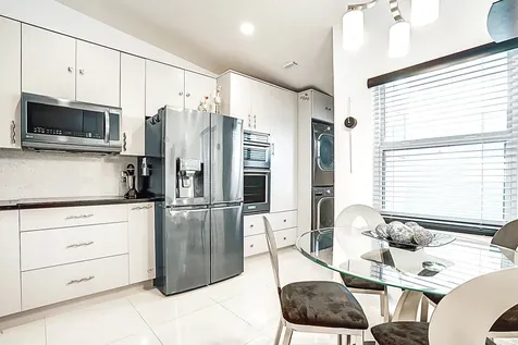 6140 Kings Gate Circle Delray Beach FL 33484