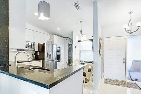 6140 Kings Gate Circle Delray Beach FL 33484