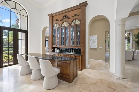 5752 Vintage Oaks Circle Delray Beach FL 33484