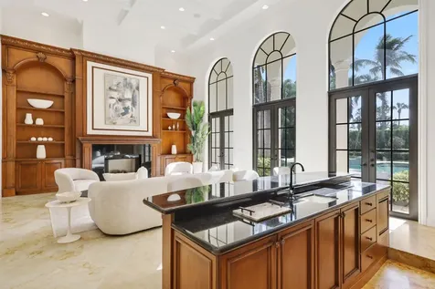 5752 Vintage Oaks Circle Delray Beach FL 33484