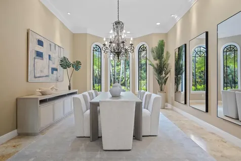 5752 Vintage Oaks Circle Delray Beach FL 33484