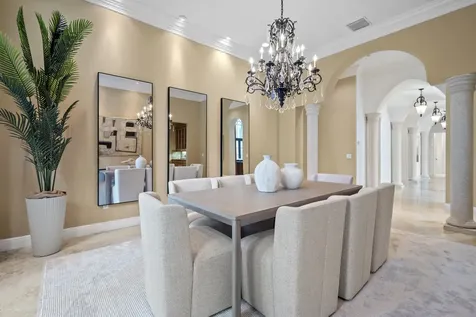 5752 Vintage Oaks Circle Delray Beach FL 33484
