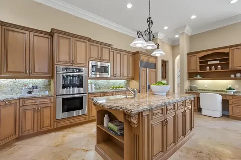 5752 Vintage Oaks Circle Delray Beach FL 33484