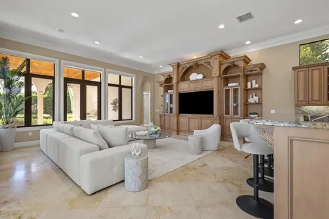 5752 Vintage Oaks Circle Delray Beach FL 33484