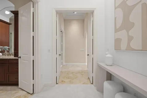 5752 Vintage Oaks Circle Delray Beach FL 33484