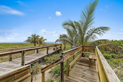 2707 N Highway A1a Fort Pierce FL 34949