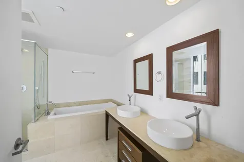 495 Brickell Avenue Miami FL 33131