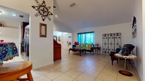 2398 Se Charleston Drive Port Saint Lucie FL 34952