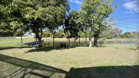2398 Se Charleston Drive Port Saint Lucie FL 34952