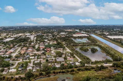 000 Uranus Terrace Palm Beach Gardens FL 33403