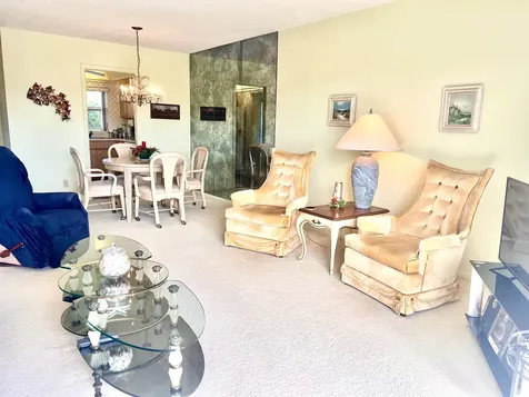 231 E Lantana Road Lantana FL 33462