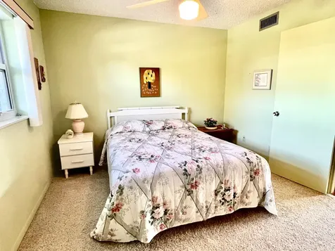 231 E Lantana Road Lantana FL 33462