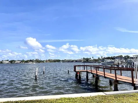 231 E Lantana Road Lantana FL 33462
