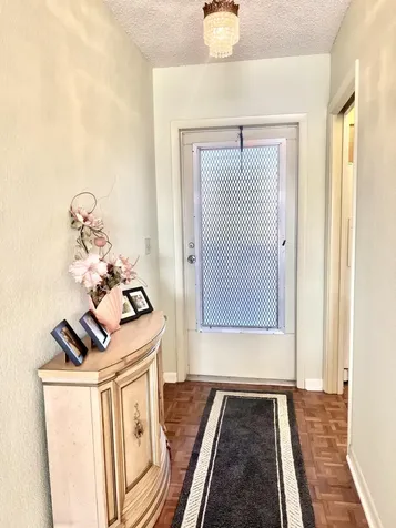 231 E Lantana Road Lantana FL 33462
