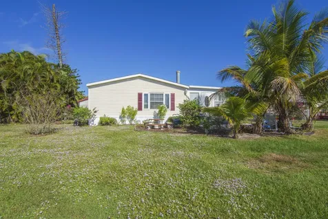18 Nuevo Leon Road Port Saint Lucie FL 34952