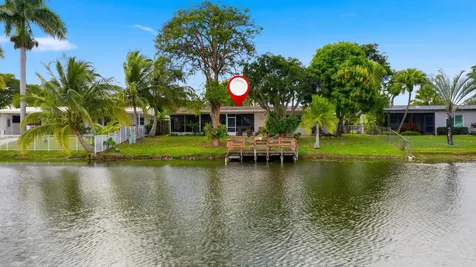 1811 Nw 119th Avenue Pembroke Pines FL 33026