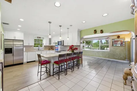 1811 Nw 119th Avenue Pembroke Pines FL 33026