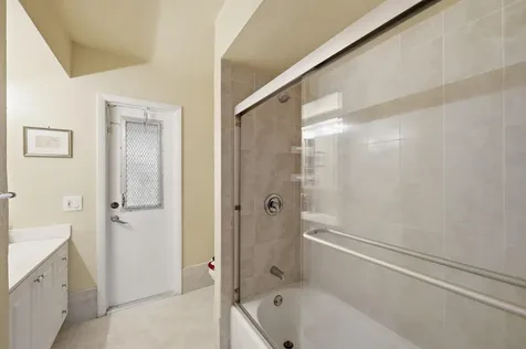 1811 Nw 119th Avenue Pembroke Pines FL 33026