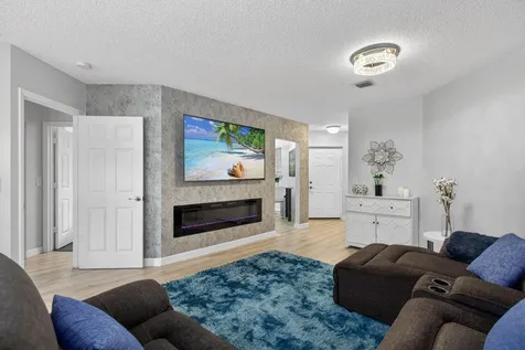 4450 Nw 30th Street Coconut Creek FL 33066