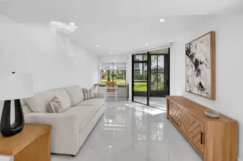 15322 Strathearn Drive Delray Beach FL 33446