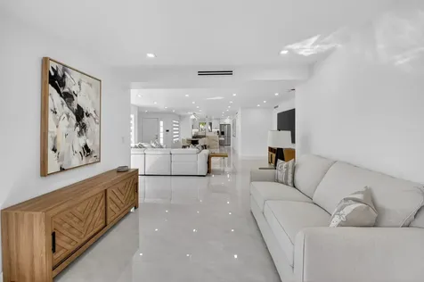 15322 Strathearn Drive Delray Beach FL 33446