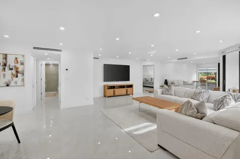 15322 Strathearn Drive Delray Beach FL 33446