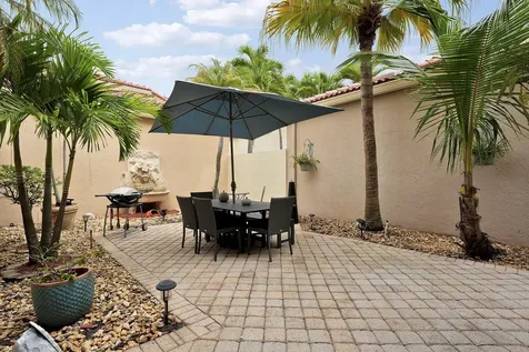 27 Via Del Corso Palm Beach Gardens FL 33418